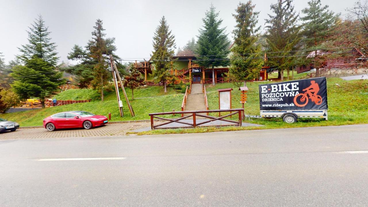 Ferienwohnung Ride Pub Drienica Exterior foto